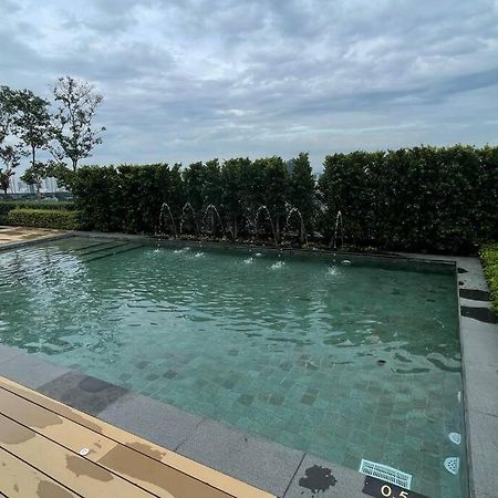 Beacon Suites With Infinity Pool At Georgetown By Wl المظهر الخارجي الصورة